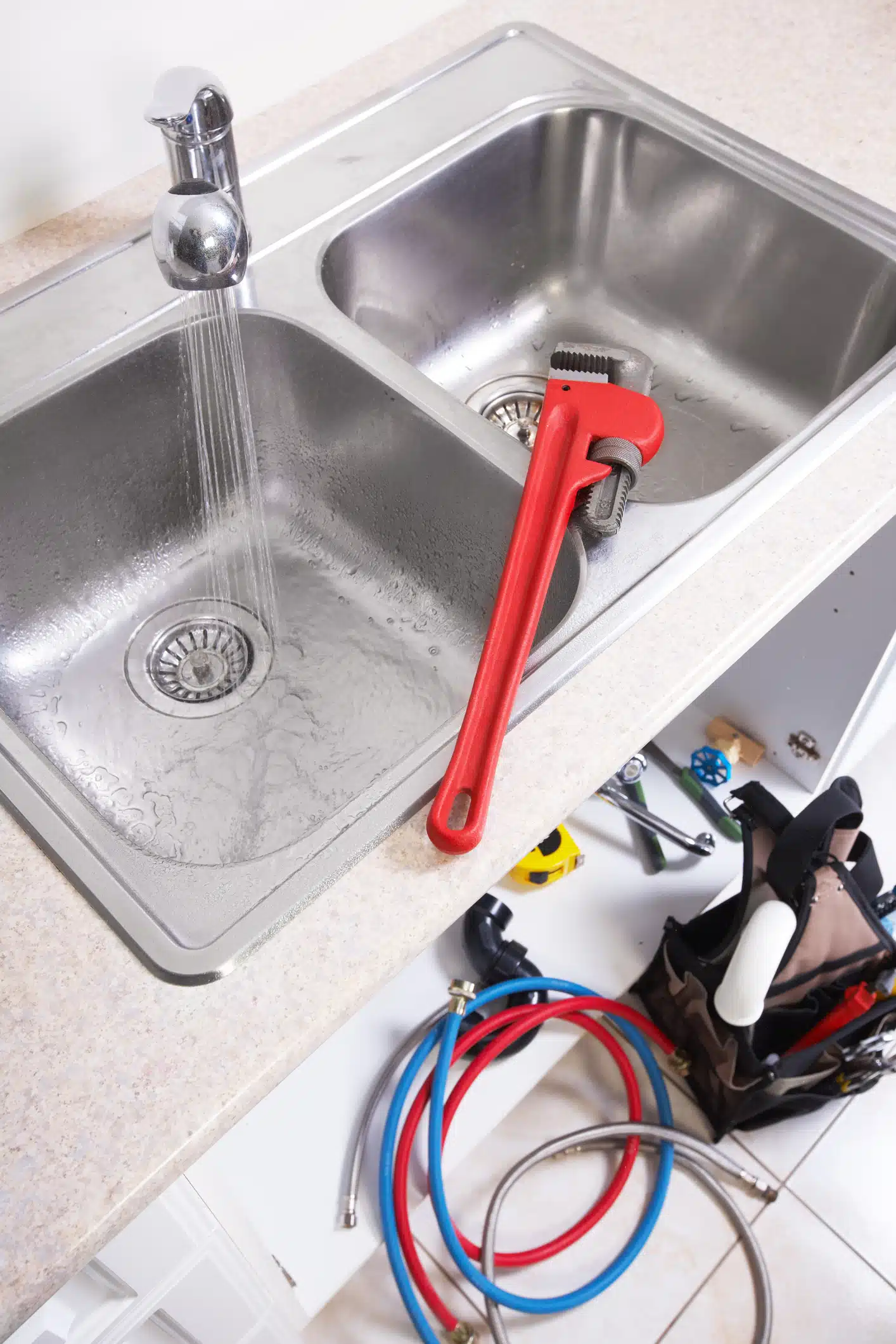 Eco-Friendly Plumbing Upgrades, Kitchen Water tap and sink.
